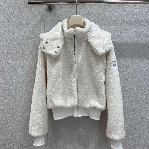 Alo Autumn/Winter Lambswool Short Hooded Jacket